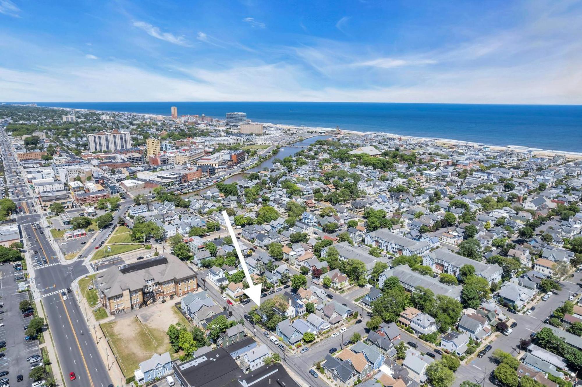 6-Min Walk To Asbury Park & Og Main St - Updated & Cozy Apartment In Historic Ocean Grove - Fire Pit & Patio - Fast Wi-Fi Zewnętrze zdjęcie