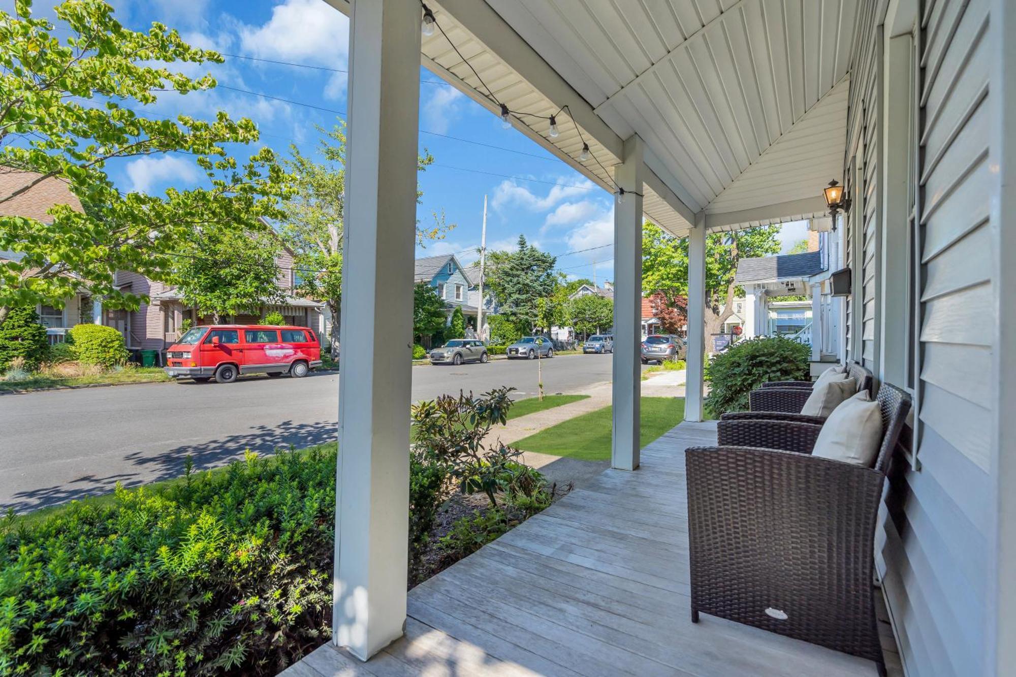 6-Min Walk To Asbury Park & Og Main St - Updated & Cozy Apartment In Historic Ocean Grove - Fire Pit & Patio - Fast Wi-Fi Zewnętrze zdjęcie