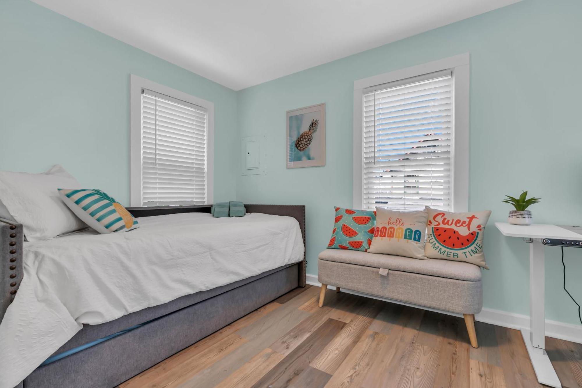 6-Min Walk To Asbury Park & Og Main St - Updated & Cozy Apartment In Historic Ocean Grove - Fire Pit & Patio - Fast Wi-Fi Zewnętrze zdjęcie